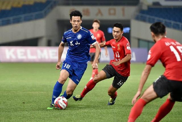 狄龙表现抢眼！首节贡献11分2助攻助力球队领先